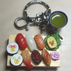 ディズニー　キーホルダー　お寿司