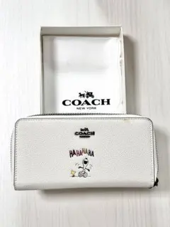 COACH スヌーピー刺繍 長財布