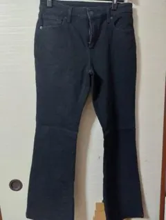 GU スリムフレアジーンズ 標準丈 ブラック L