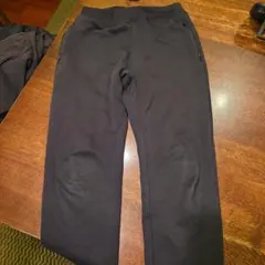 UNIQLO ブラック ロングパンツ 150