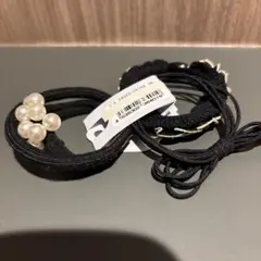 パール装飾 ブラックヘアゴムセット 4個