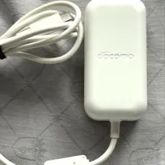 O*o様 docomo ACアダプタ 07