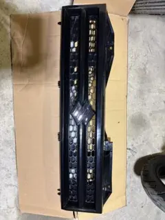 スズキ ジムニー（JB23型）フロントグリルのサムネイル