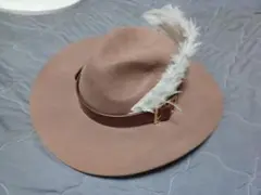 ルーク・ハント(制服) の帽子