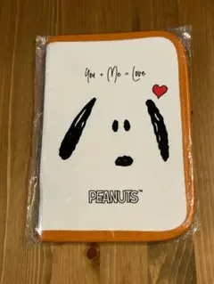 PEANUTS マルチケース スヌーピー