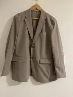 【美品】ユニクロ 感動ジャケット ベージュ　Lサイズ