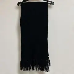 黒 フリンジ付き リブ編みマフラー