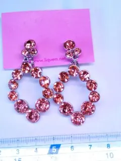 Item thumbnail for item 4a0ffe67-e4fe-45cd-bb93-f1f0bdd8f51b