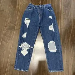 ダメージ加工デニムパンツ