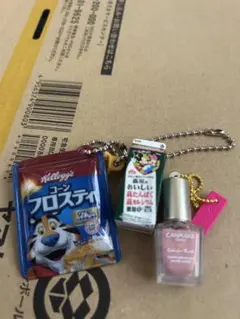 キャンメイク フロスティ 牛乳 キーホルダー まとめ売り