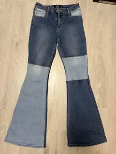 Hollister High-Rise Vintage Flare ジーンズのサムネイル