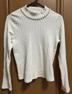 INGNI イング　トップス　ニット　ホワイト　ビジュー