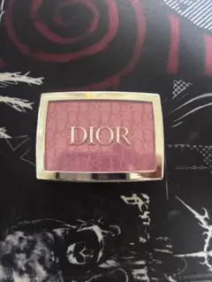 Dior Backstage Rosy Glow 001 ピンク