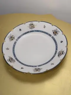 NARUMI BONE CHINA 皿 プレート 花柄 金彩のサムネイル