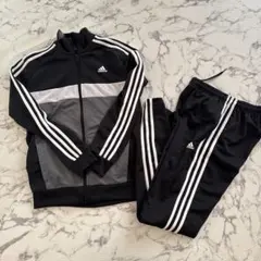 【adidas アディダス】⭐️ジャージ上下セット　⭐️160
