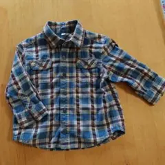 チェックシャツ