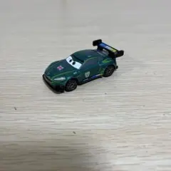 トミカ　カーズ　ナイジェルギアスリー　b22 ミニカー