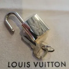 極美品 Louis Vuitton パドロック 南京錠 カデナ ルイヴィトン