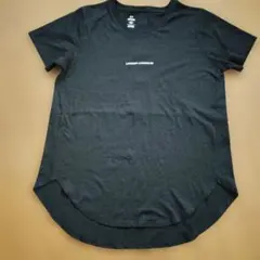 UNDER ARMOUR ブラック Tシャツ 半袖