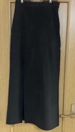 mystic ブラック ロングタイトスカート スリット入り