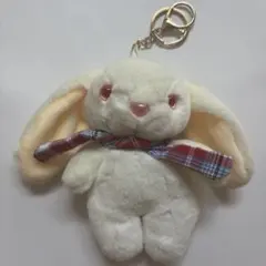 ウサギのぬいぐるみキーホルダー