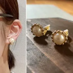ゴールド パール付き　お花モチーフ　イヤリング
