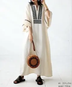 アンティカ　ワンピース 半袖 ロング 刺繍 ゆったり