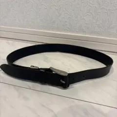 黒のレザーベルト シルバーバックル　ベルト　メンズ　ブラック　レザー　革製品