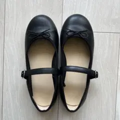 【美品】 GU ブラックストラップ付きバレエシューズ　21cm