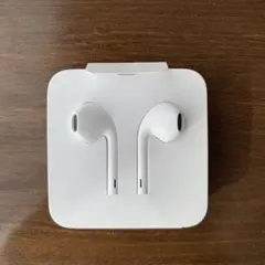 【純正、未使用】Apple イヤフォン Lightning接続 ホワイト