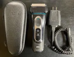 【家電】『電気シェーバー』Braun Series 5 （ケース付き）のサムネイル