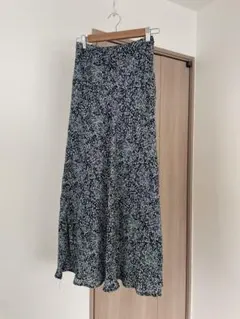 ナロースカート