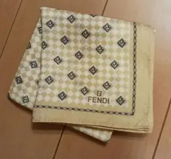 FENDI フェンディ ハンカチ ベージュ系
