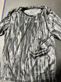 NIKEtシャツ