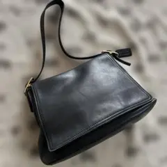 COACH ブラックレザー ショルダーバッグ