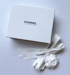 CHANEL シャネル　カバン空箱 ギフト箱 マグネット式箱 カメリアリボン付き CHANEL シャネル カバン空箱 ギフト箱 マグネット式箱 カメリアリボン