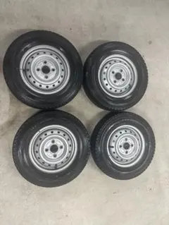 スバル360タイヤホイール 2本 横浜ホタイヤ145/80R10、20年新品同様 スバル360タイヤホイール 2本 横浜ホタイヤ145/80R10、20年新品同様 2025年