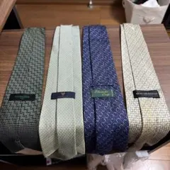 幾何学模様ネクタイ4本セット