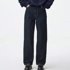 GU　ハイライズストレートジーンズのサムネイル