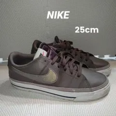 NIKEナイキ★COURT LEGACYスニーカー 25cm