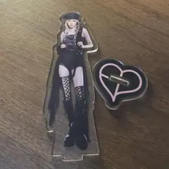BLACKPINK LISA アクリルスタンド - メルカリ