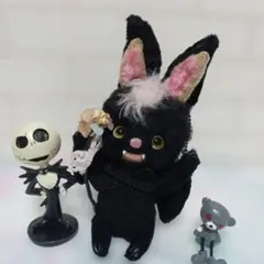 lovery shamokoさん　コウモリぷくウサギ　ハロウィン