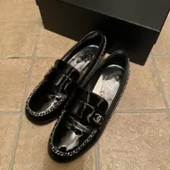 期間限定値下げ CHANEL シャネル パテント ローファーのサムネイル