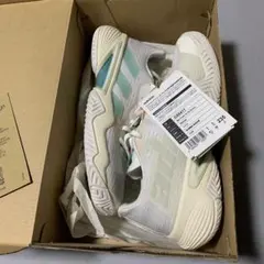 アディダス テニスシューズ 23.5cm 新品未使用