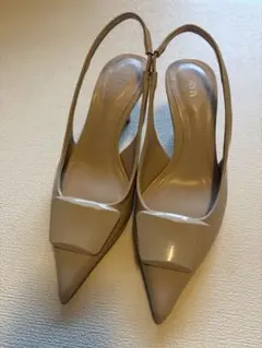 美品　ZARA ベージュ スリングバック ミュール36