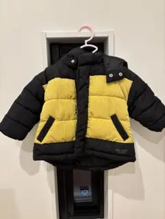 フード付き中綿コート サイズ90 黒・黄色