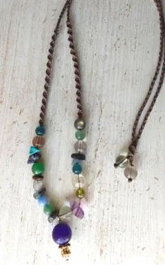 【No.170】マルチカラー天然石のアメジストマクラメネックレス