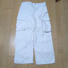 Item thumbnail for item ae1d5aa7-b79f-4d89-bbbd-d84eb1a39f38