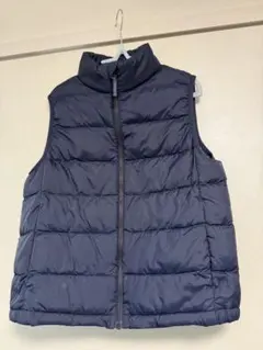 UNIQLO ネイビー 中綿ベスト ジッパー付き　キッズ
