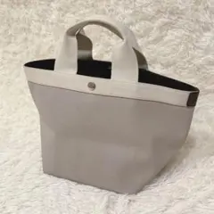 Item thumbnail for item e888a1f0-7abb-440d-b6b1-eb7caf71bafa